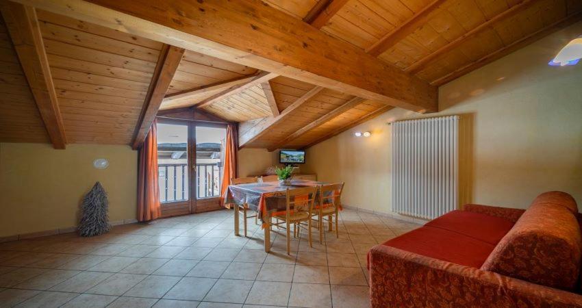 Ski Holidays Apartments Livigno Ngoại thất bức ảnh